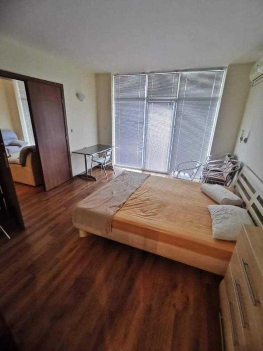 Appartement In Semiramida Gardens Slantchev Briag Extérieur photo